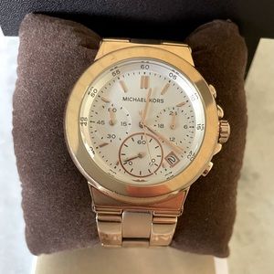 Michael Kors Rose Gold/ Copper Runway Chronograph Women’s Watch - Style MK5223